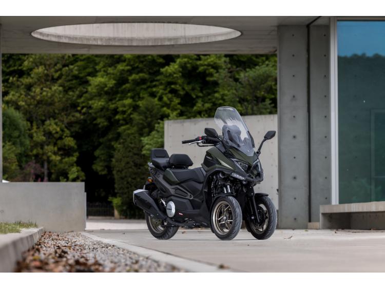KYMCO CV3 550