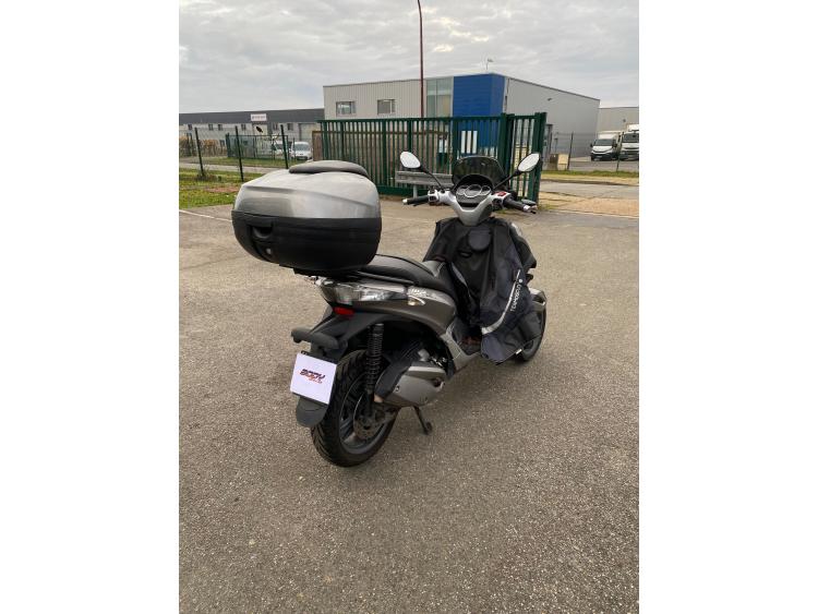 PIAGGIO MP3 300LT YOURBAN