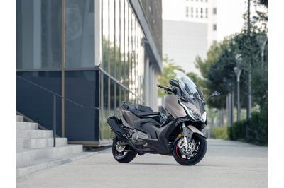 KYMCO AK PREMIUM