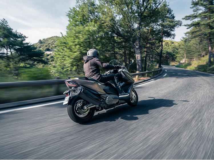 KYMCO AK PREMIUM